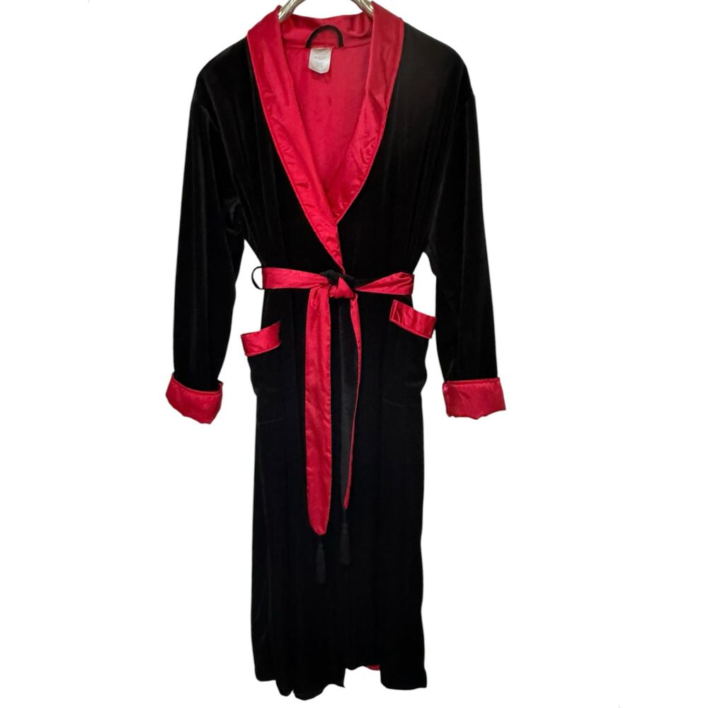 ViNTaGe Black Velour w/Red Satin Lining Robe Vampire M/L